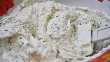 лепешки с творогом и укропом