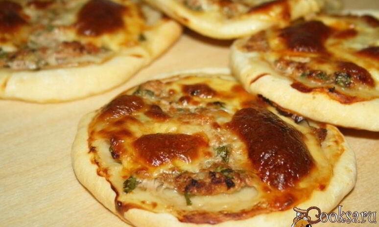 Рецепт лепешки со свининой и сыром