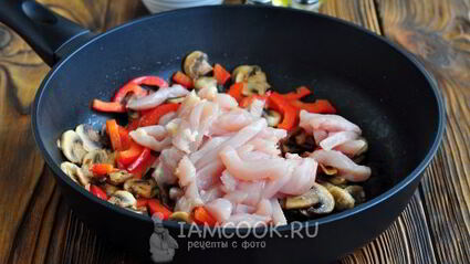 мексиканская лепешка с начинкой