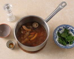 Одзони с лепешками мочи