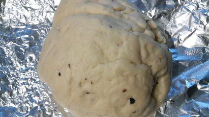 слоеные лепешки на топленом масле с сезонной зеленью