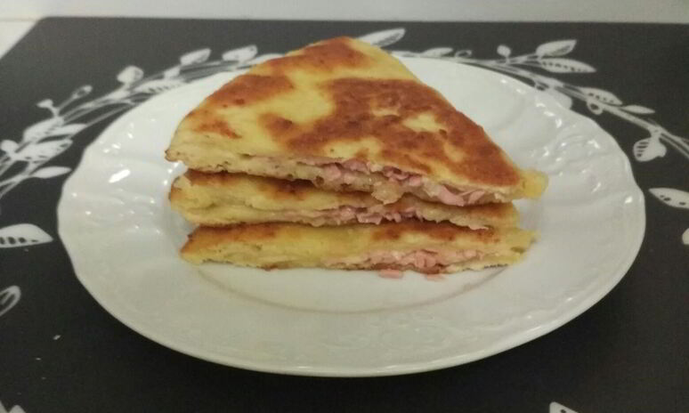 Рецепт сырные лепешки за 5 минут