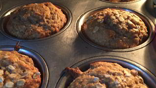 Банановые маффины из полбы