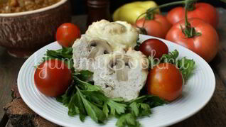 Куриные маффины с шампиньонами и моцареллой