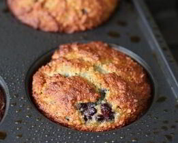 Маффин с ягодой без муки и глютена