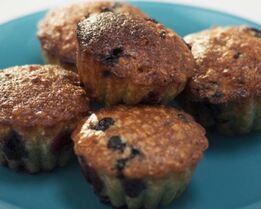 Маффины с черной смородиной