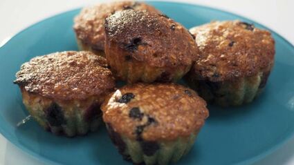 маффины с черной смородиной