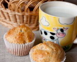 Маффины с копченой курицей и сыром