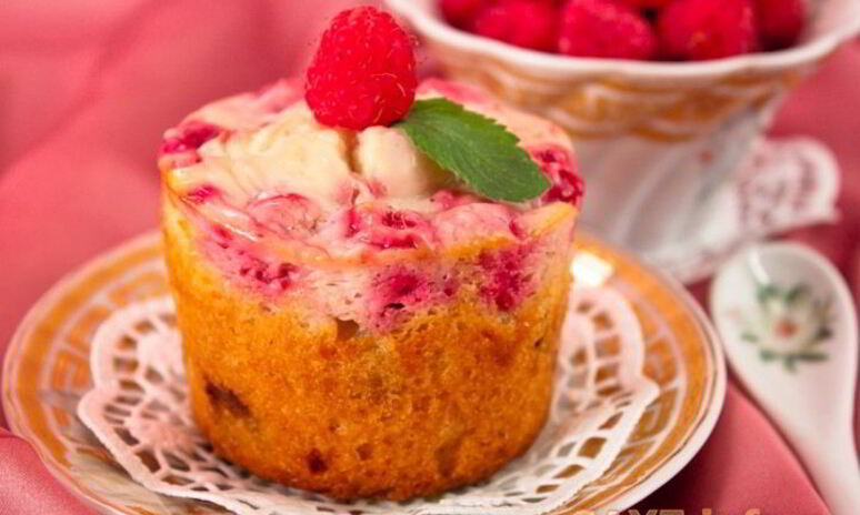 Рецепт маффины с малиновым кремом и шоколадом