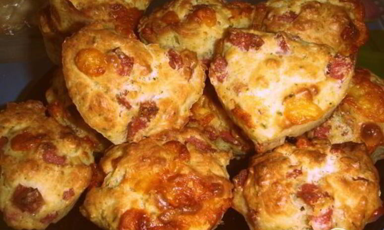 Рецепт маффины с сыром и ветчиной