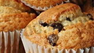 Маффины с тыквой и изюмом на сметане