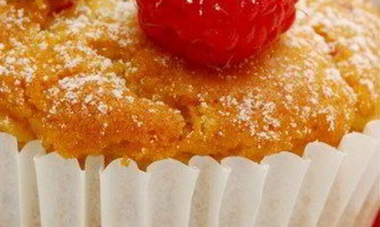 Рецепт малиново-яблочные маффины с медом