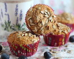 Ореховые маффины с отрубями и семечками