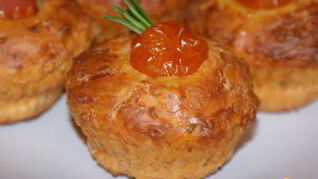 Томатные маффины с розмарином