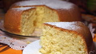 Манник на кефире в мультиварке