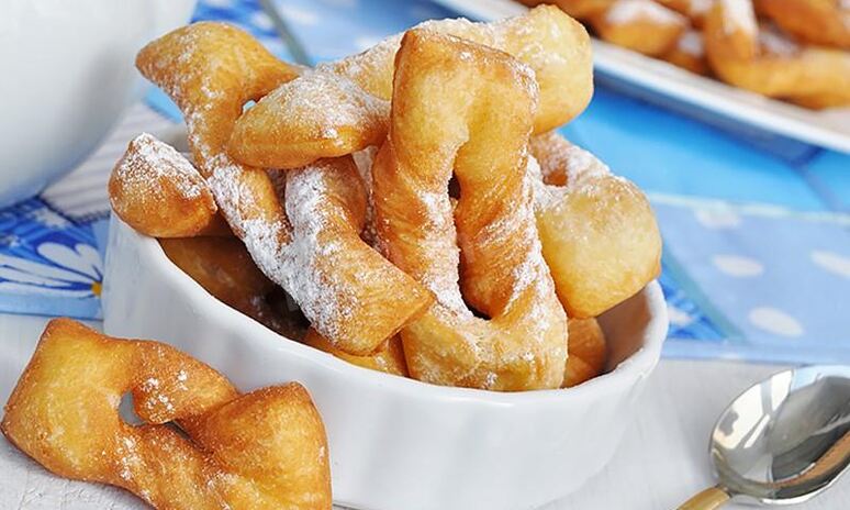 Рецепт мягкий хворост на кефире