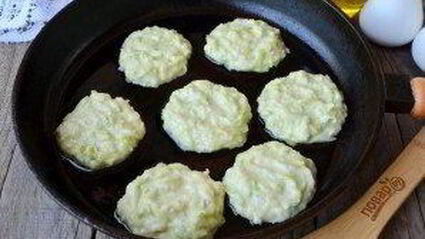 быстрые оладьи из кабачков