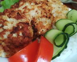 Оладьи из капусты и куриного фарша