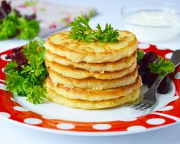 Оладьи из картофельного пюре на сметане
