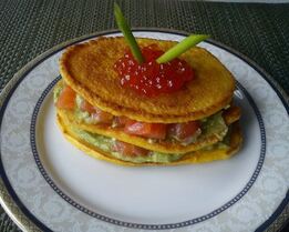 Оладьи из тыквы с семгой