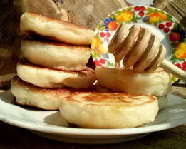 Оладьи на молоке с дрожжами