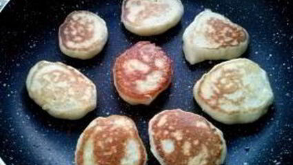 оладьи на молоке с дрожжами