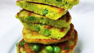 Оладьи с зеленым горошком