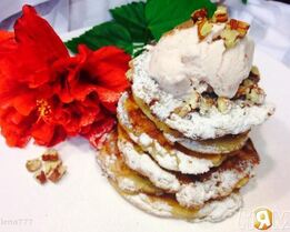 Оладьи яблочно-кабачковые с творогом