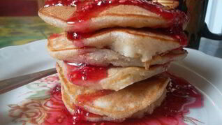 Овсяные оладушки с яблоком и корицей