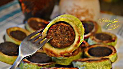 печеночные оладьи в кабачках