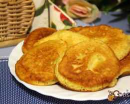 Пшенично-кукурузные оладьи на кефире