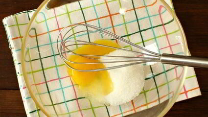 пышные оладьи на кефире с разрыхлителем