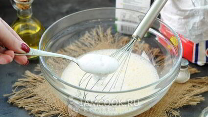 пышные оладьи на соде без дрожжей