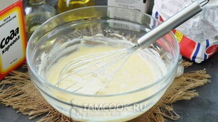 пышные оладьи на соде без дрожжей