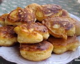 Пышные оладьи с яблоками