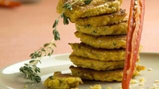 Томатные оладьи