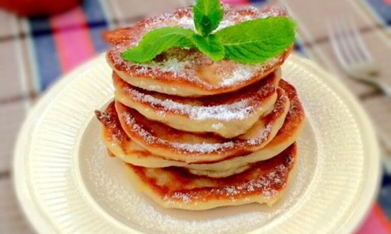 Рецепт творожные оладьи с яблоками