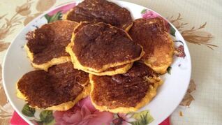 Тыквенно-апельсиновые оладьи