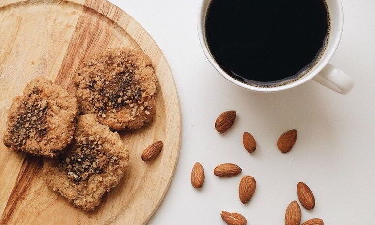 Рецепт новогоднее миндальное печенье