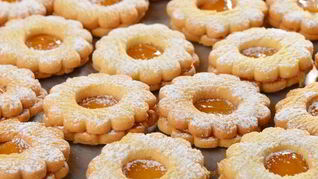 Песочное печенье с вареньем