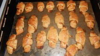 рогалики из дрожжевого теста с повидлом