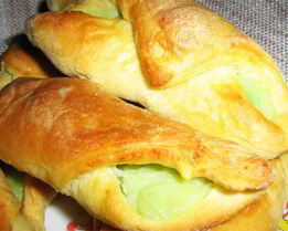 Рогалики с заварным кремом