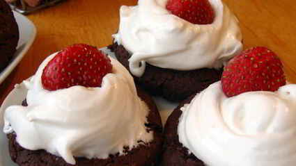 шоколадно клубничное печенье