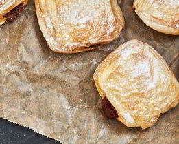 Слоеное печенье с шоколадом