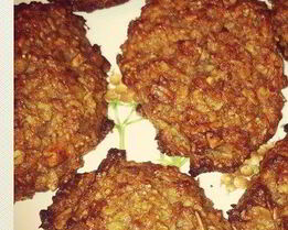 Вегетарианское банановое печенье с гранолой и кокосовой стружкой