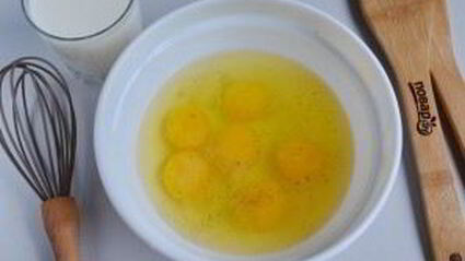 быстрый куриный пирог со шпинатом и грибами