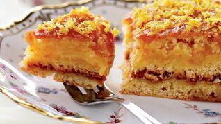 Глазированный лимонный пирог с лимонным кремом