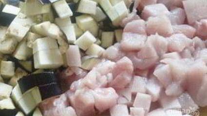 мини-пироги с курицей, рисом и баклажанами