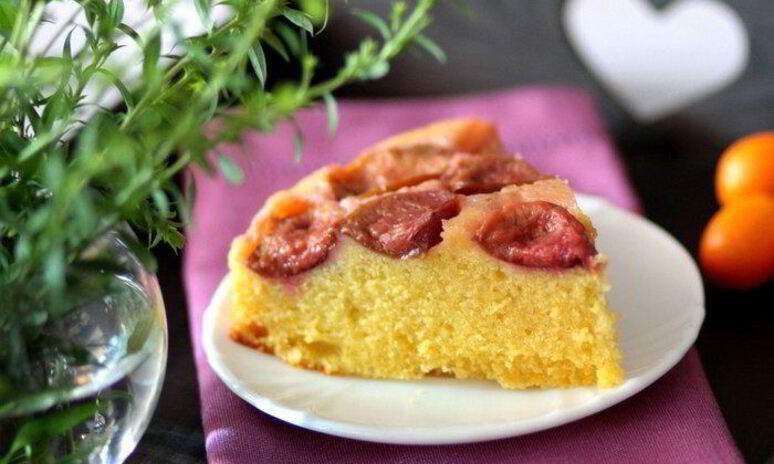 Рецепт перевернутый лимонно-сливовый пирог