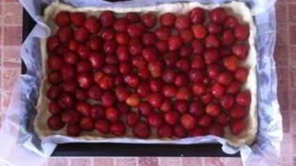 пирог чизкейк клубничный